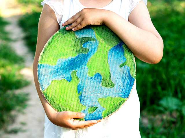 AMBROSETTI LIVEVIA WEB
Economia per un pianeta fragile