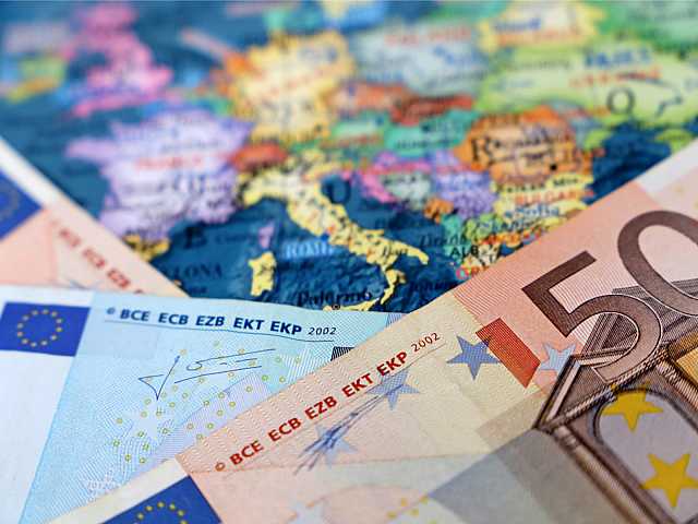 AGGIORNAMENTO PERMANENTEIN PRESENZA
Riflessioni sul futuro dell’Italia: sfide e prospettive per ricostruire il Paese