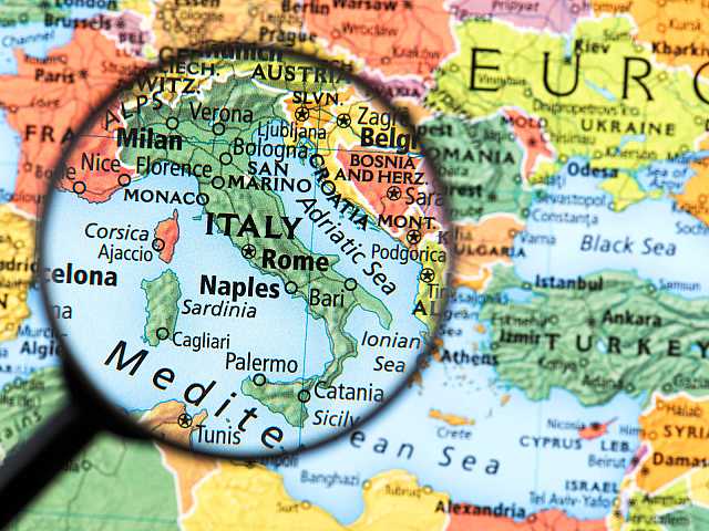 AGGIORNAMENTO PERMANENTEIN PRESENZA
Le conseguenze del presente e il futuro dell’Italia