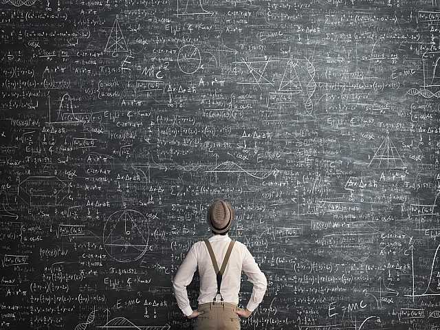 AMBROSETTI MANAGEMENT (*)IN PRESENZA E VIA WEB
Problem Solving e decisioni: decidere meglio e più velocemente, il metodo CIA e altre strategie
