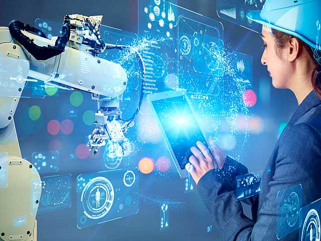 AMBROSETTI LIVEVIA WEB
La trasformazione digitale nell'industria manifatturiera. L'esperienza di Danieli
