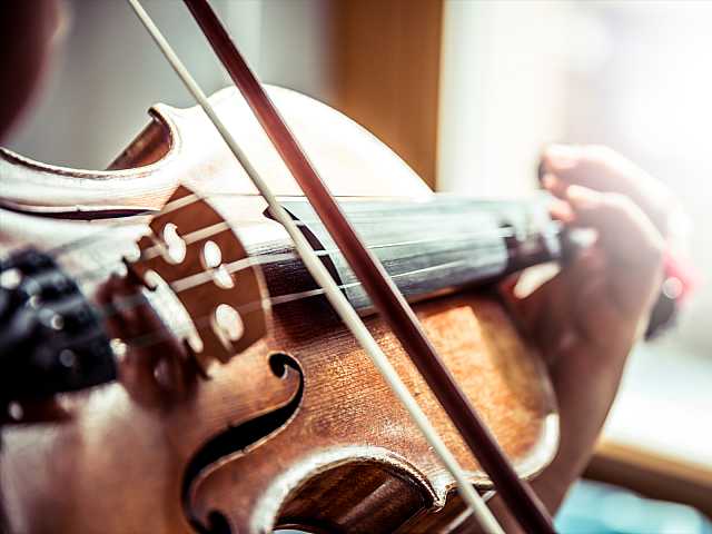 AGGIORNAMENTO PERMANENTEIN PRESENZA
Orchestratori e solisti: l’equilibrismo dei leader per portare armonia e battere il caos
(con pranzo di networking, ascolto di uno Stradivari originale e visita al Museo del Violino, con accompagnatore)