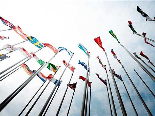 AGGIORNAMENTO PERMANENTEIN PRESENZA
I nuovi equilibri globali e le sfide per l'Italia (con pranzo di networking)