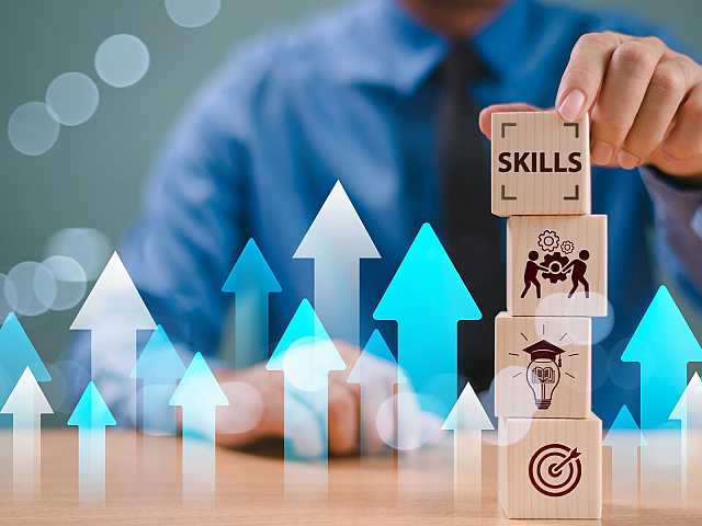 AGGIORNAMENTO PERMANENTEIN PERSON
The Bright and Dark Side of Leadership (with networking cocktail)