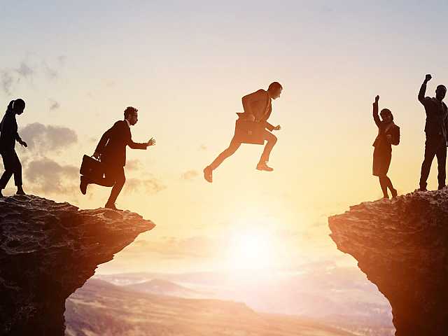 TEHA LIVEVIA WEB
“Dare tutto, chiedere tutto”: come liberare il potenziale dei team attraverso l'esempio