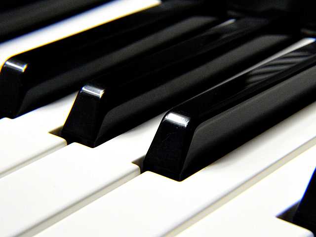 AGGIORNAMENTO PERMANENTEIN PRESENZA
Serata di fine anno: incontro con Giovanni Allevi (con accompagnatore)