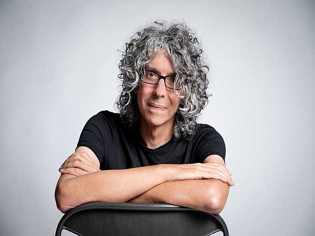 AGGIORNAMENTO PERMANENTEIN PERSON
End-of-year evening: a conversation with Giovanni Allevi (with a companion)