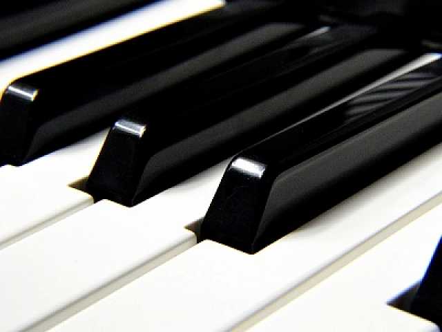 AGGIORNAMENTO PERMANENTEIN PRESENZA
Serata in musica: incontro con Giovanni Allevi