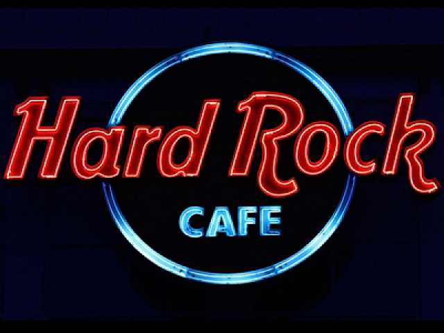 AGGIORNAMENTO PERMANENTEIN PRESENZA
Uno sguardo al futuro: Customer Experience e Brand Strategy dalla prospettiva di Hard Rock International