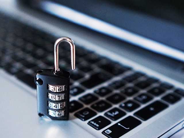 AGGIORNAMENTO PERMANENTEVIA WEB
SESSIONE ON-LINE
Cyber security: riconoscere le minacce e costruire una difesa efficace