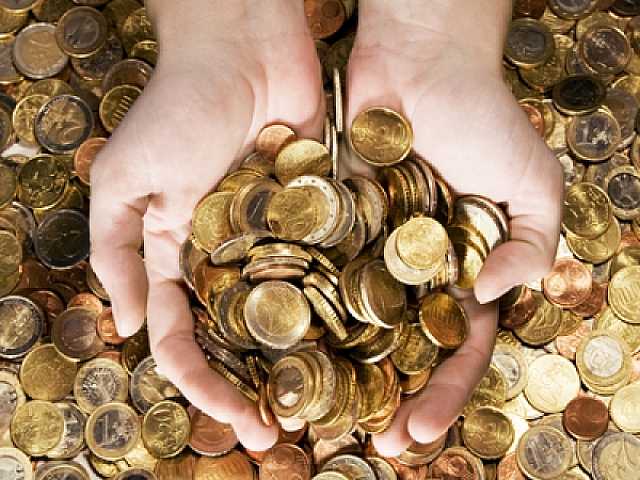 AGGIORNAMENTO PERMANENTEIN PRESENZA
Tra sfide politiche e tassi a zero. Le incertezze sullo scenario economico