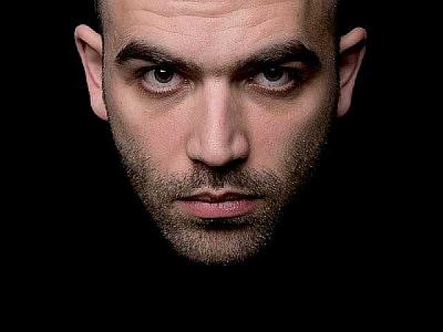 AGGIORNAMENTO PERMANENTEIN PRESENZA
Serata con Roberto Saviano.
I numeri oggi non si contano, si pesano