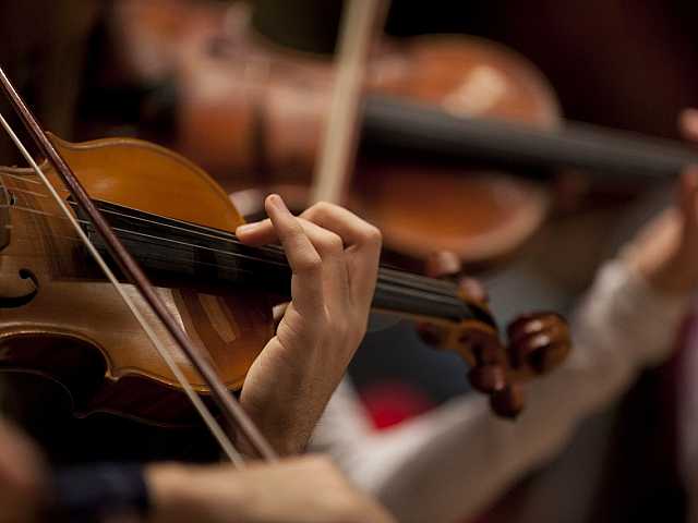 AGGIORNAMENTO PERMANENTEIN PRESENZA
Dall'orchestra all'azienda: stili di leadership a confronto