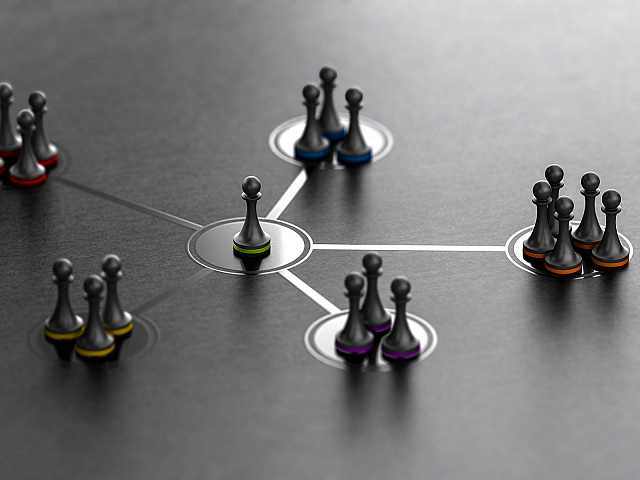 AMBROSETTI MANAGEMENT (*)VIA WEB
Alla ricerca della leadership eccellente: stili a confronto