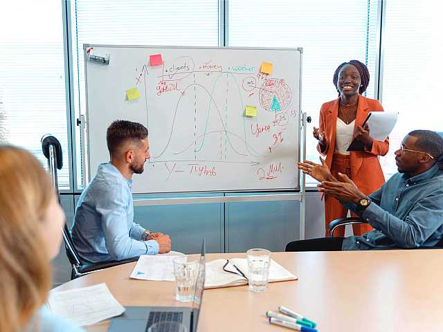 AGGIORNAMENTO PERMANENTEIN PRESENZA
Intercultural Intelligence: lavorare e comunicare (bene) in contesti multiculturali