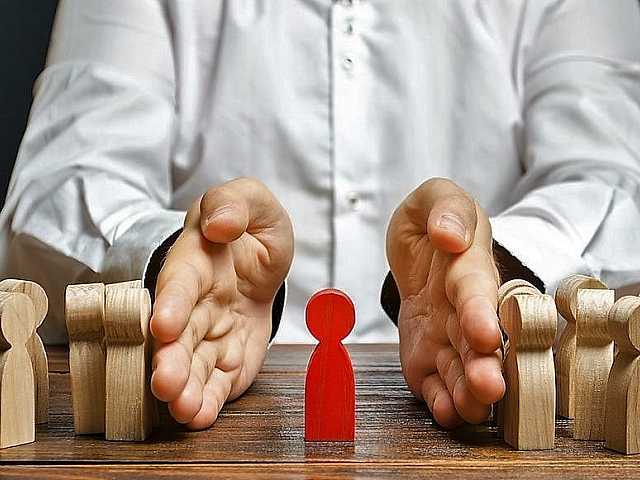 AMBROSETTI MANAGEMENT (*)IN PRESENZA E VIA WEB
Innovare radicalmente e velocemente valorizzando il talento