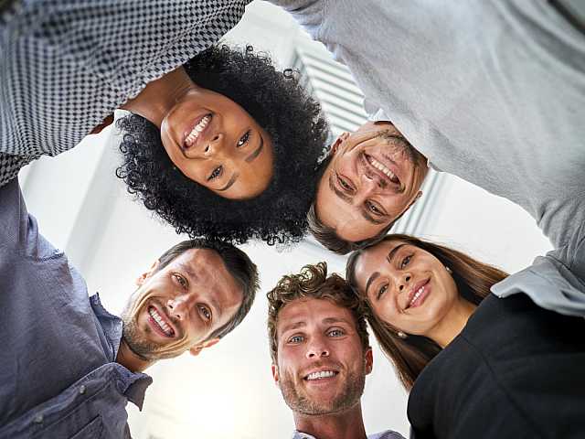 AMBROSETTI LIVEVIA WEBHumanocracy: creare organizzazioni fantastiche quanto le persone al loro interno