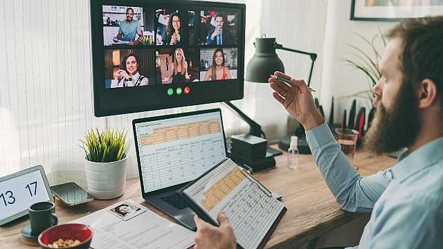 Smart working 2.0: get top performance from the hybrid workforce by boosting engagement and motivation