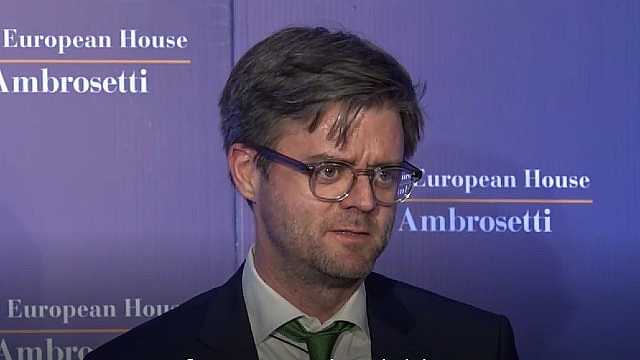 The economic outlook: upcoming risks and priorities to the European agenda