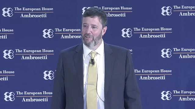 Negotiating in complex situations: from international diplomacy to the company