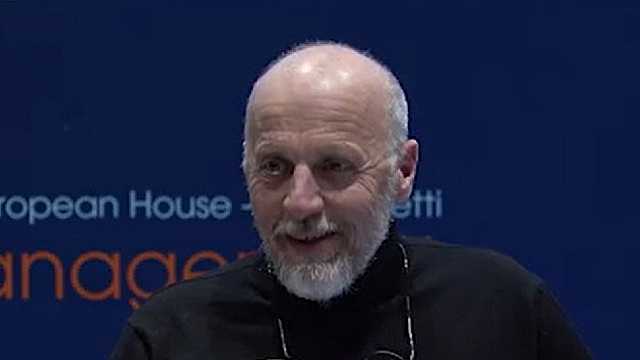 Come essere e restare umani in un mondo virtuale